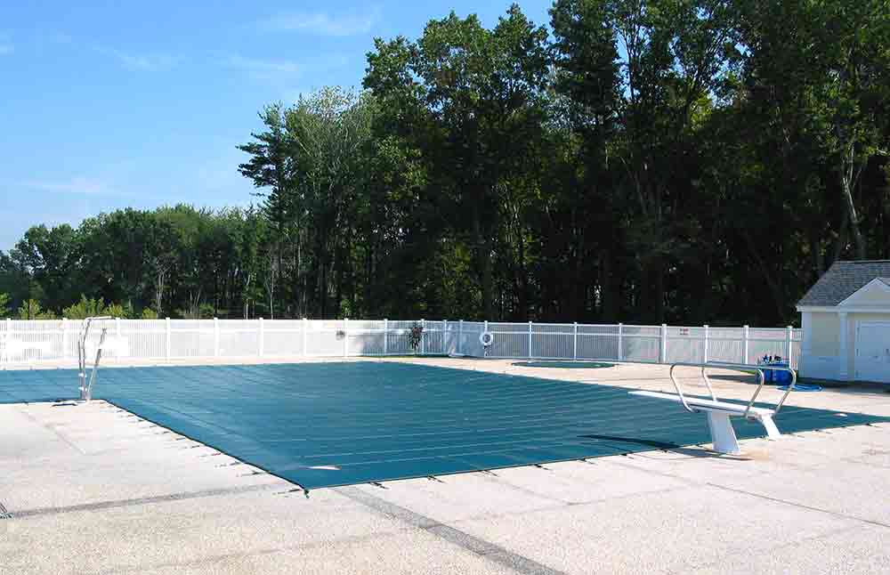 MeycoLite Mesh Rectangular Safety Pool Cover 20 x 40 Feet, 4 x 8 Feet Left Flush Step